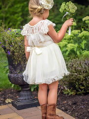 A-Line Scoop Neck Lace Organza Short/Mini Sashes/Ribbons Flower Girl Dress