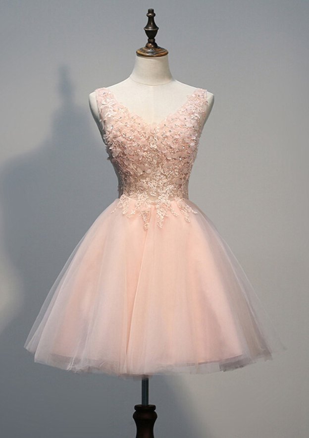 A-Line/Princess V-Neck Sleeveless Short/Mini Tulle Prom Dress with Appliqued Beading - Babyonlines