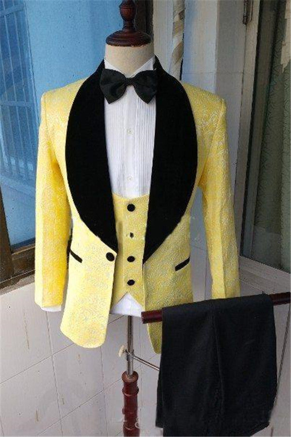 Bespoke Jacquard Shawl Lapel Dinner Blazer - Fashionable Yellow Wedding Suit for Men