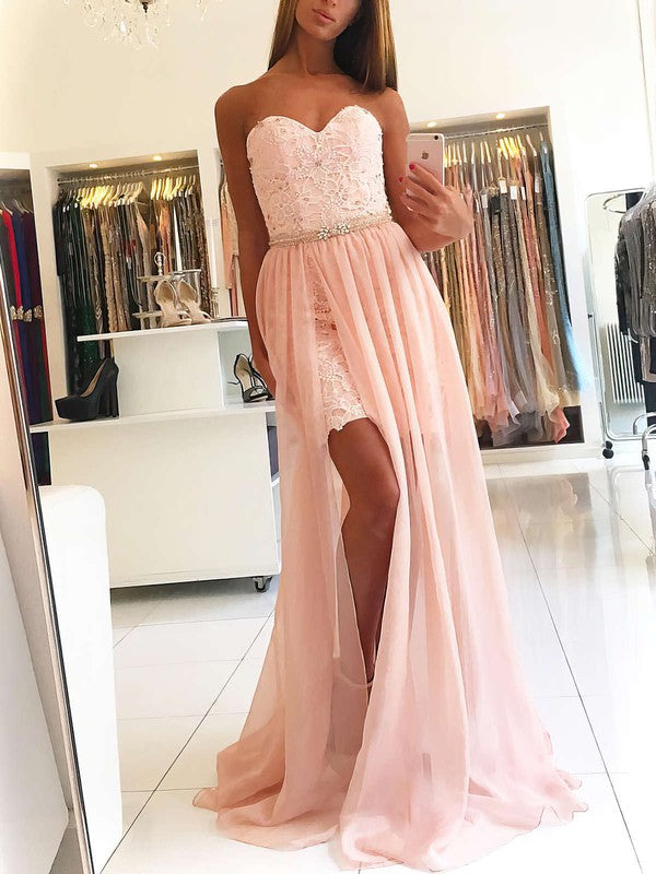 Elegant Lace Sweetheart Prom Dress with Chiffon Sheath/Column Skirt and Sweep Train