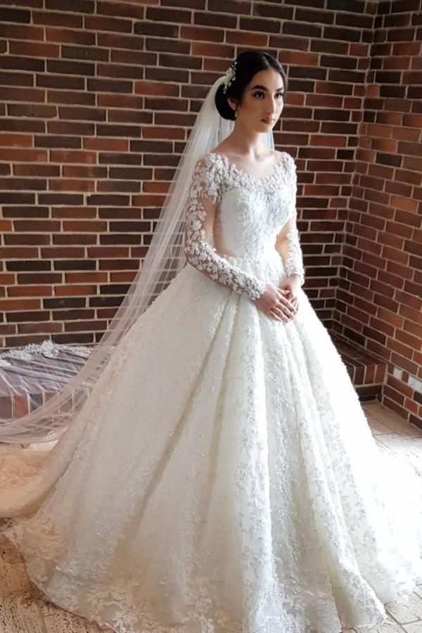 Elegant Long Sleeve Lace Princess Wedding Dress