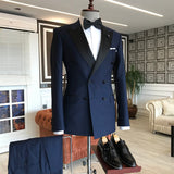 Gentle Dark Navy Double-Breasted Evening Suit with Peaked Lapel for Men