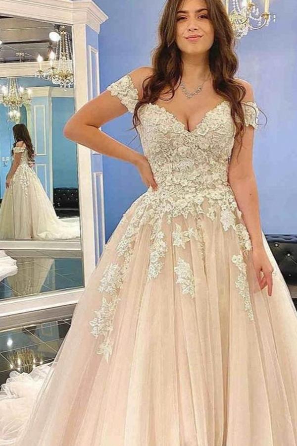 Long A-line Off-the-Shoulder Wedding Dress With Tulle Lace