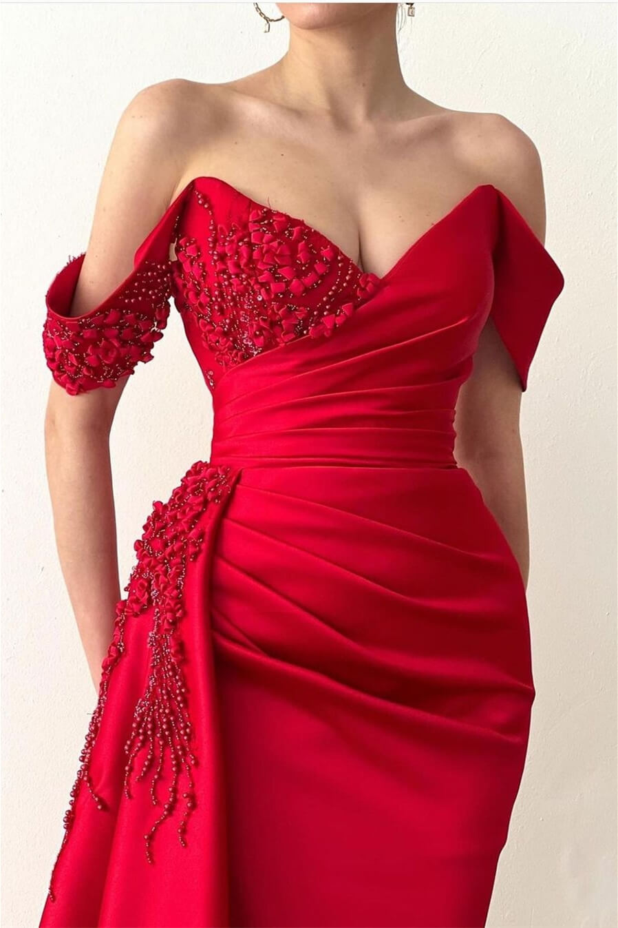 Red Mermaid Prom Dress Beadings V-Neck Off-the-Shoulder Long with Ruffles