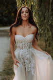 Sweetheart Tulle A-Line Wedding Dress with Lace Appliques