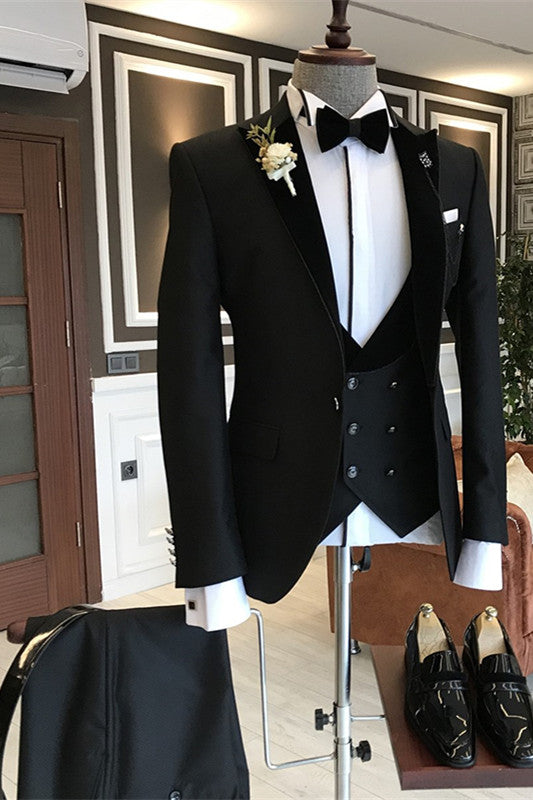 Three-Piece Black Summer Wedding Suit for Groom with Peaked Lapel