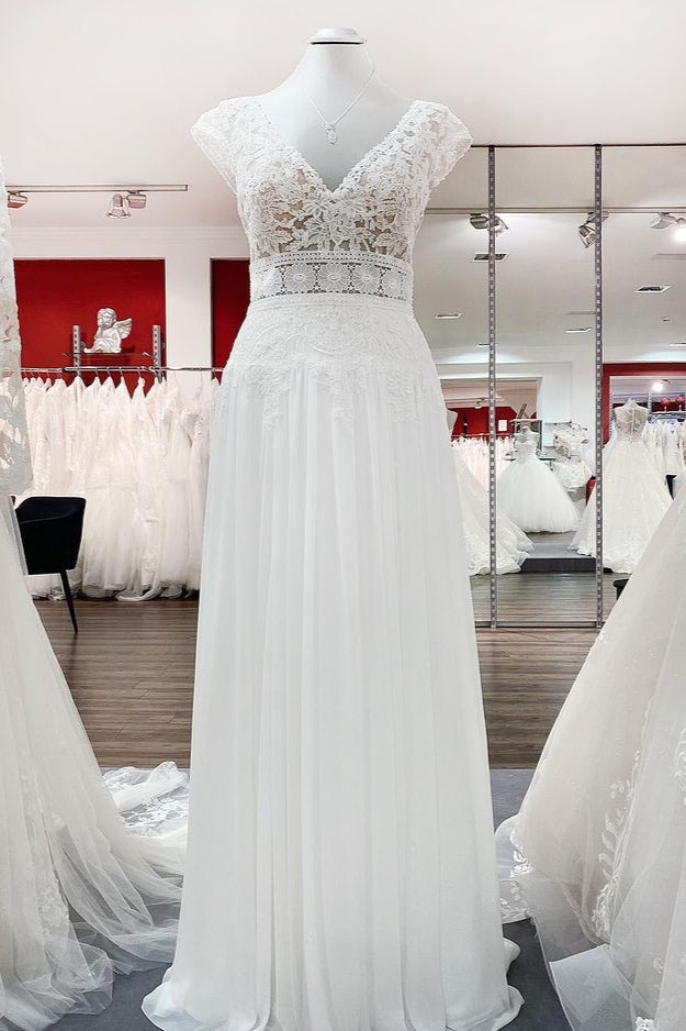 V-Neck Long A-Line Tulle Wedding Dress with Lace Appliques