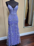 V-neck Tulle Appliques Lace Prom Dresses for a Sheath/Column Look