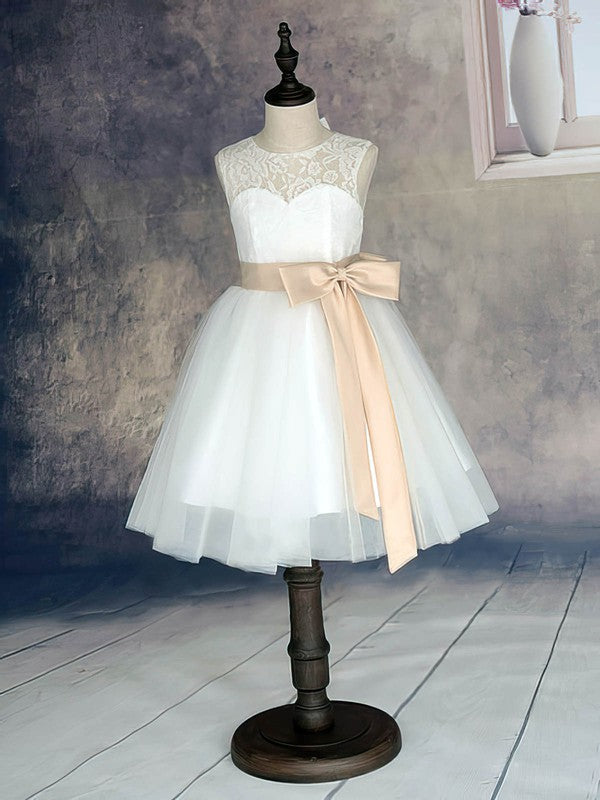 A-line Lace Tulle Bow Flower Girl Dresses with Scoop Neck