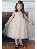 A-line Scoop Neck Tulle Tea-length Bow Flower Girl Dress