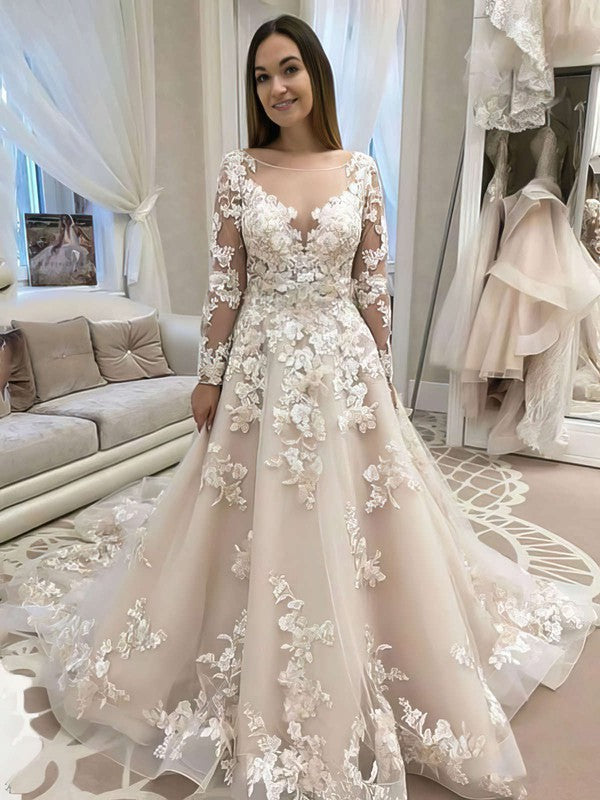 Beautiful Illusion Organza Court Train Wedding Dress with Appliques Lace