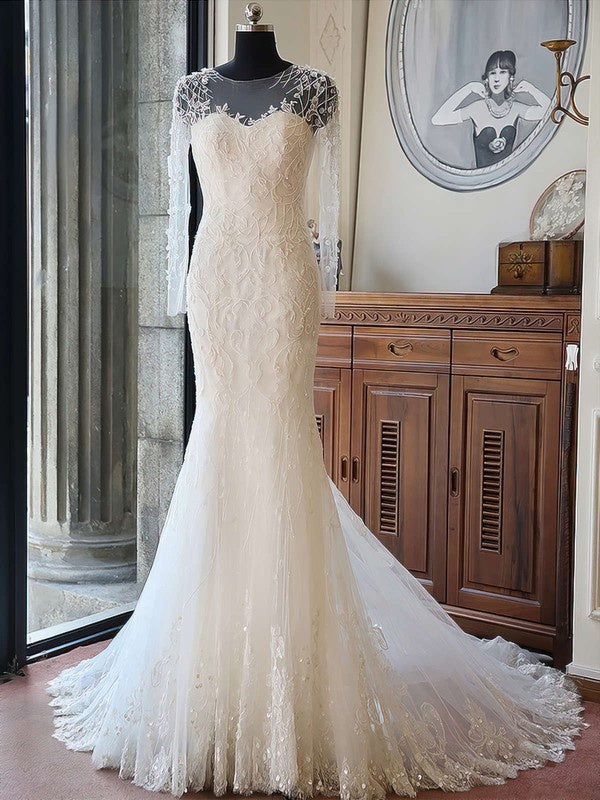 Elegant Trumpet/Mermaid Illusion Tulle Court Train Wedding Dresses with Appliques Lace