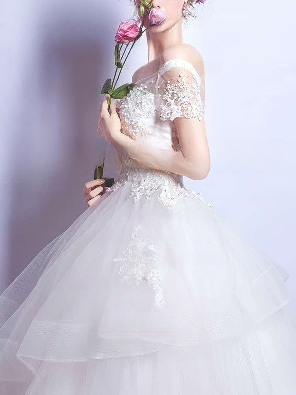 Organza Floor-length Wedding Dress with Appliques Lace - Off-the-shoulder Ball Gown