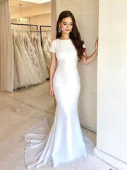 Scoop Neck Silk-like Satin Trumpet/Mermaid Wedding Dress with Sweep Train