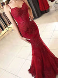 Stunning Trumpet/Mermaid V-neck Tulle Prom Dress with Appliques Lace Sweep Train