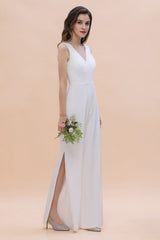 Stylish V-neck Sleeveless White Lace Bridesmaid Jumpsuit Online-Babyonlines