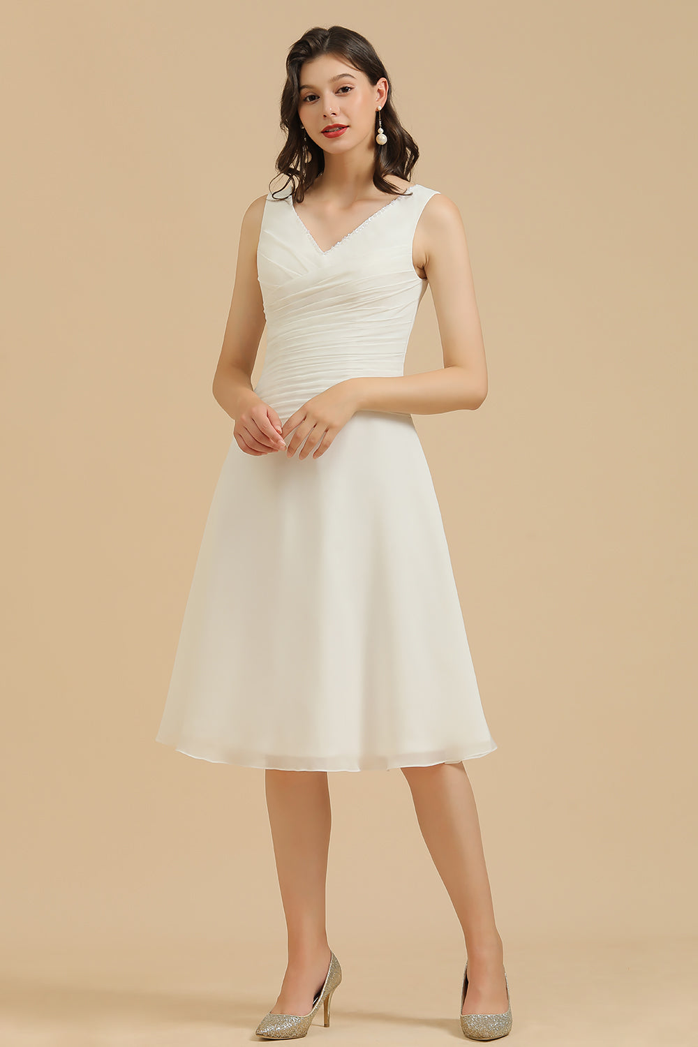 V-Neck Knee-length Chiffon Bridesmaid Dress online-Babyonlines