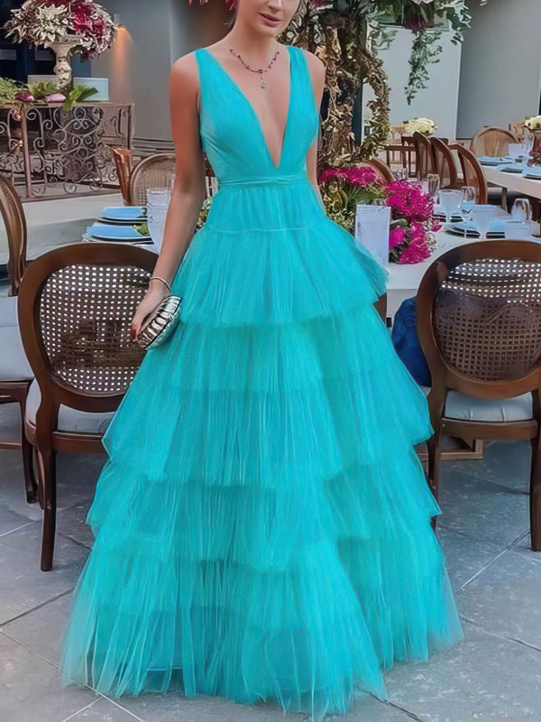 V-neck Tulle Tiered Ball Gown/Princess Prom Dresses